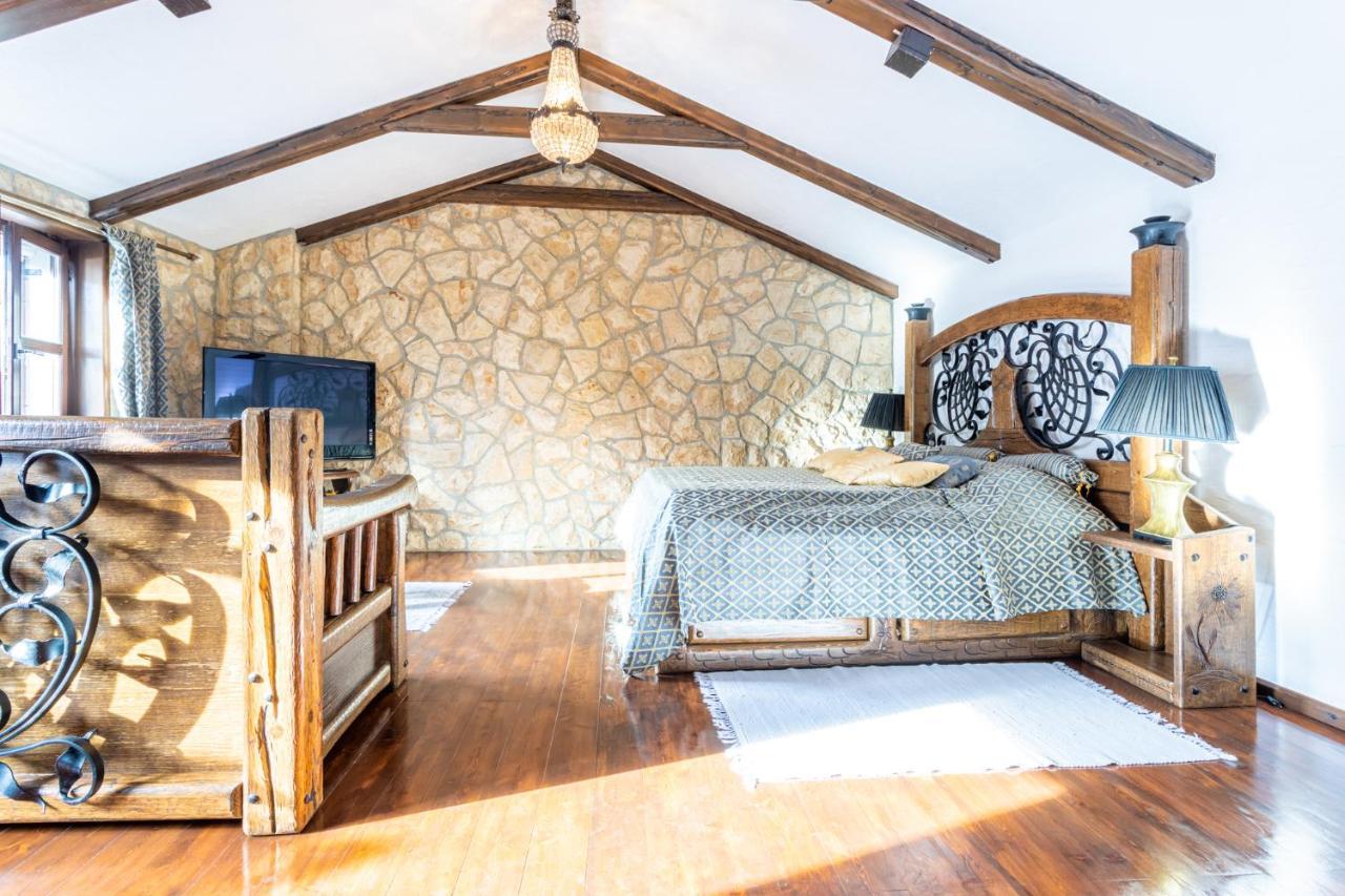 דירות באסקה וודה Stone House Srida מראה חיצוני תמונה