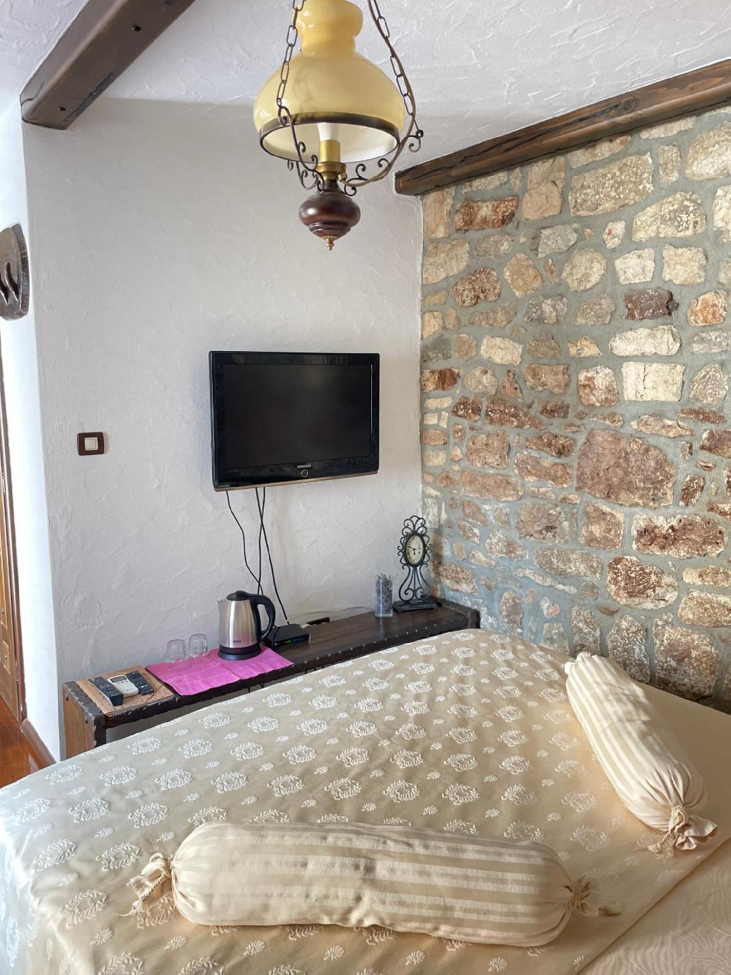 דירות באסקה וודה Stone House Srida מראה חיצוני תמונה